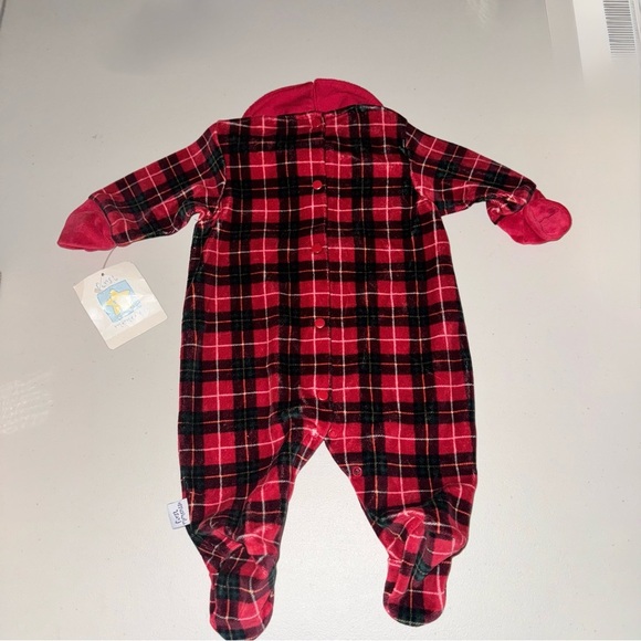 NWT First Moments My First Christmas Baby Velour Footie Sleeper Plaid Red 0-3 - Picture 2 of 12